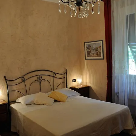 Moderna Hotell Genua